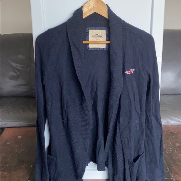 🌵3/$20• Hollister Navy Blue Cardigan size small - Picture 2 of 2